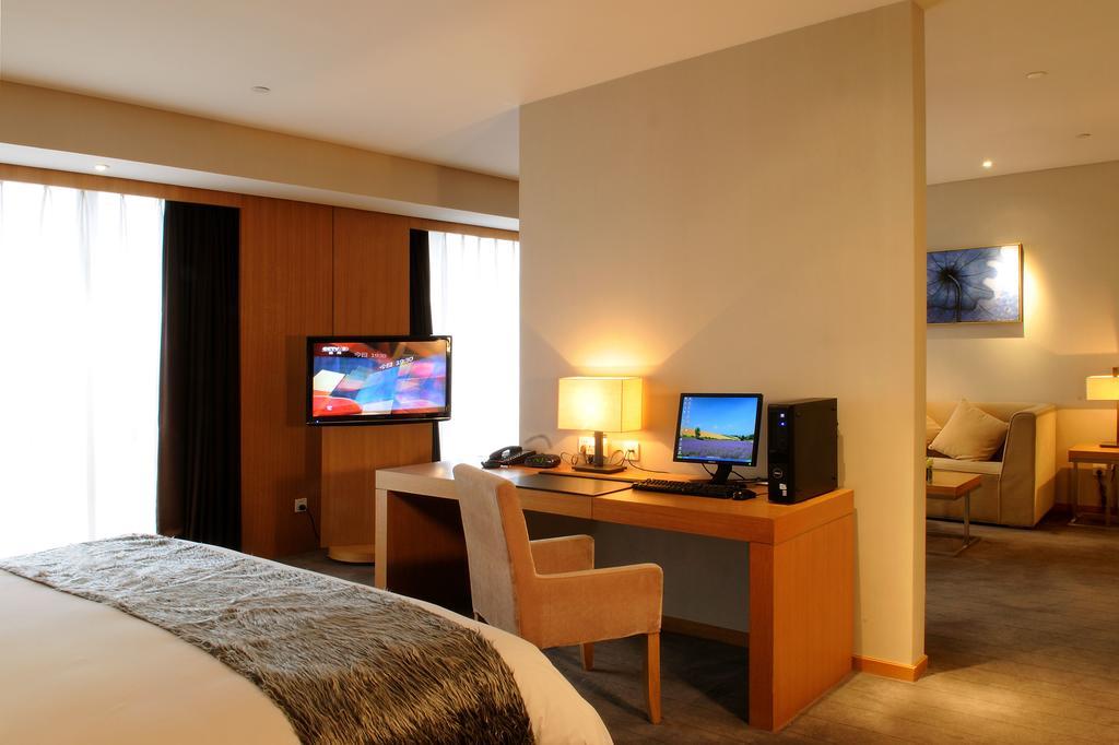 Shenyang Tianfeng International Hotel Zewnętrze zdjęcie